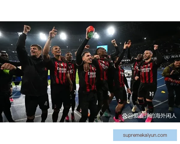 利桑德罗在近期赛季中防守表现稳健,备受球队信赖 利桑德罗在近期赛季中防守表现稳健,备受球队信赖